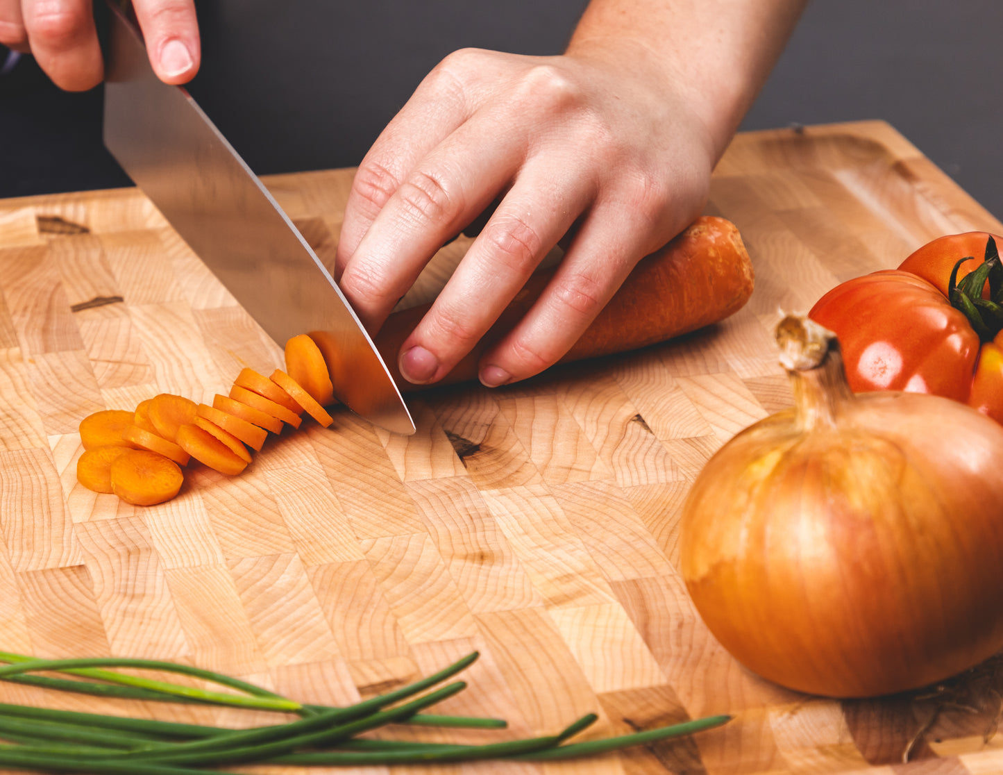 Large Cutting Board 20 x 14.5 x 2.25 (Maple)